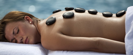 Стоун массаж - описание процедуры: массаж камнями для лица, противопоказания стоунтерапии, королевский массаж полудрагоценными камнями